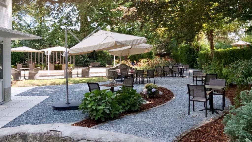 Auberge Du Vieux Cedre, Enghien-Belgique Luaran gambar