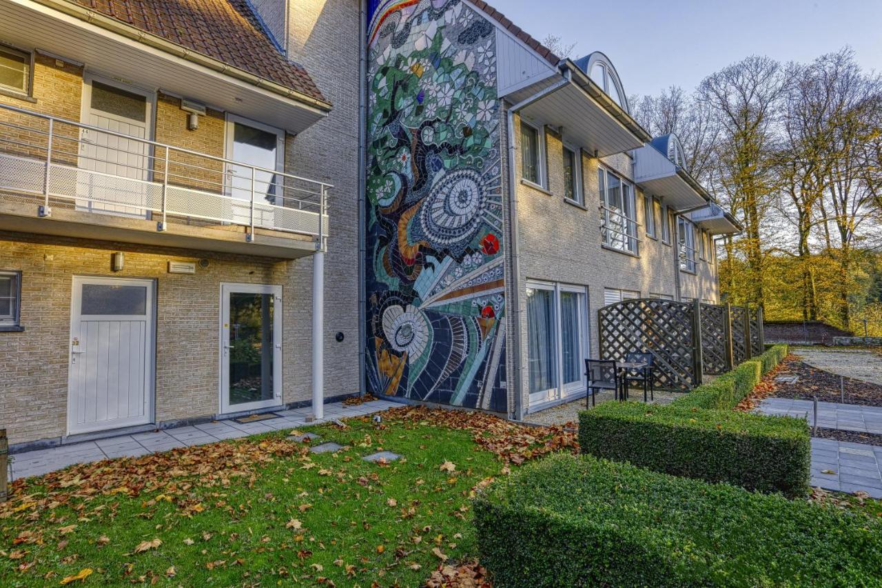 Auberge Du Vieux Cedre, Enghien-Belgique Luaran gambar