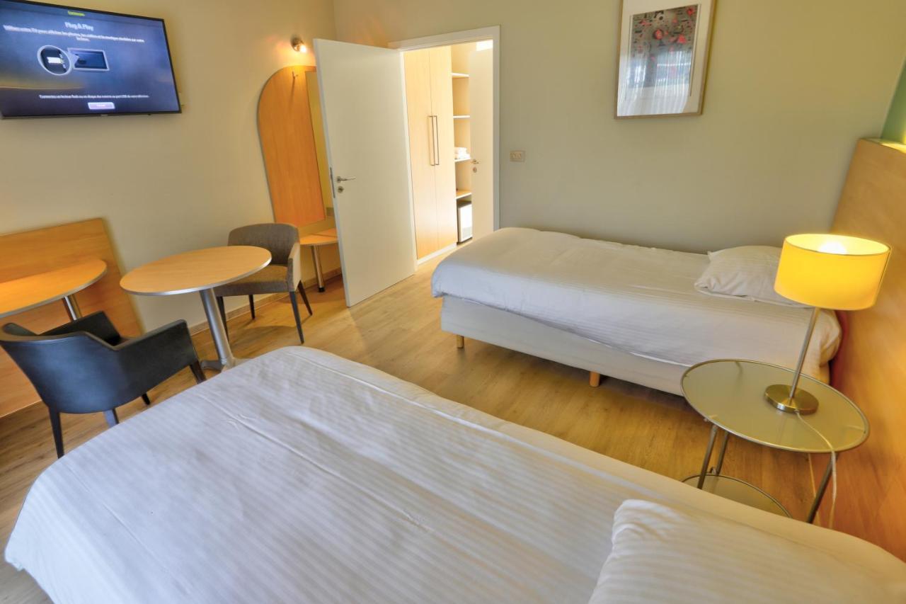 Auberge Du Vieux Cedre, Enghien-Belgique Luaran gambar