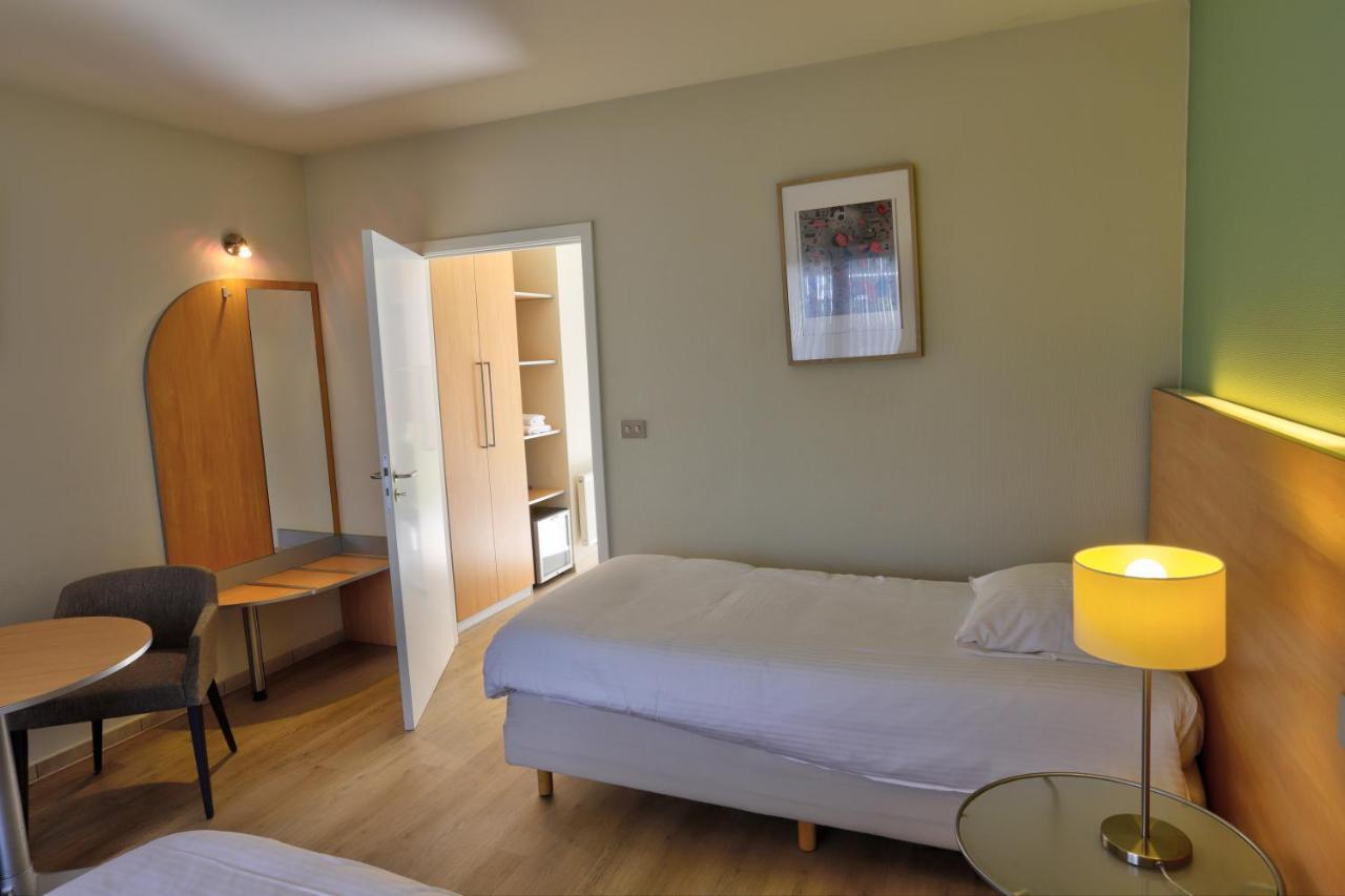 Auberge Du Vieux Cedre, Enghien-Belgique Luaran gambar