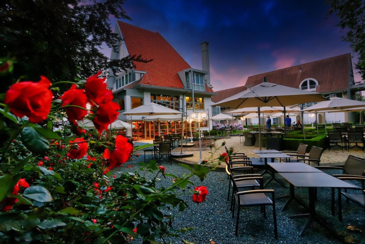 Auberge Du Vieux Cedre, Enghien-Belgique Luaran gambar