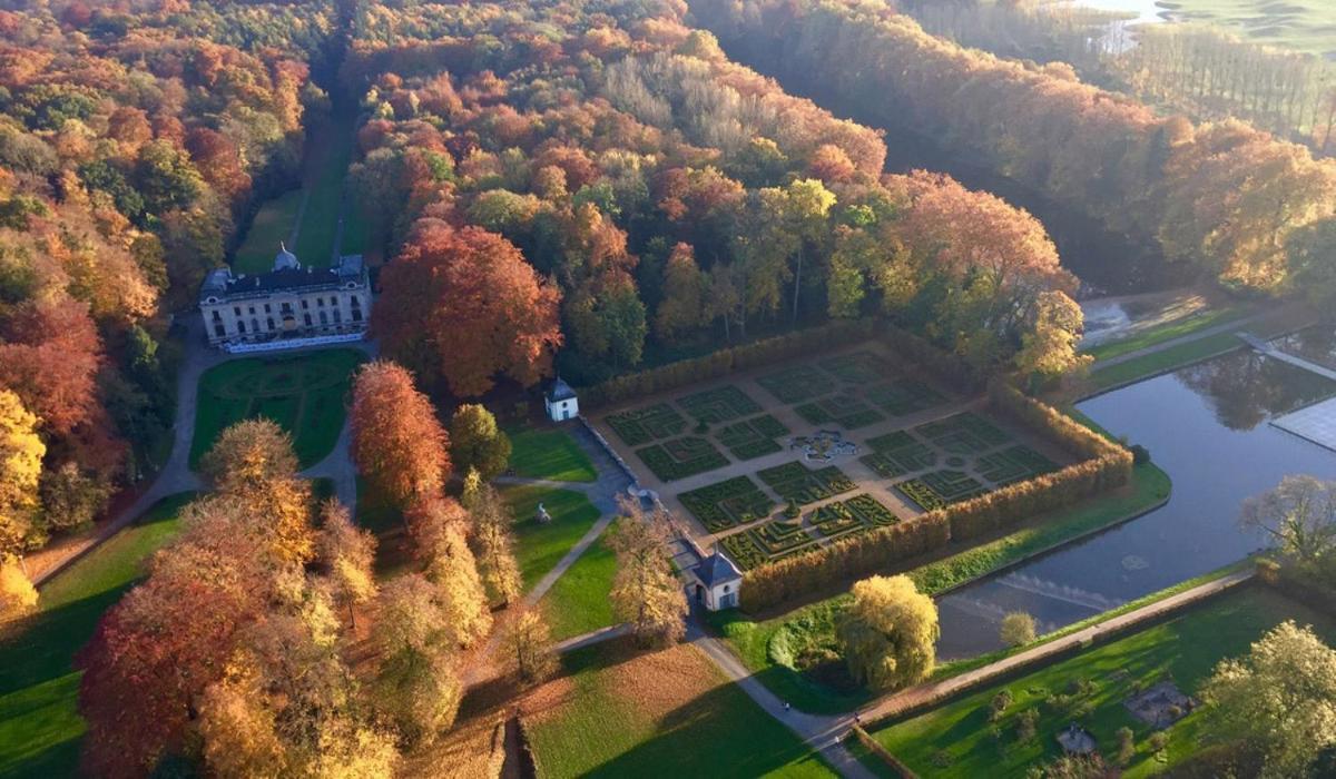 Auberge Du Vieux Cedre, Enghien-Belgique Luaran gambar